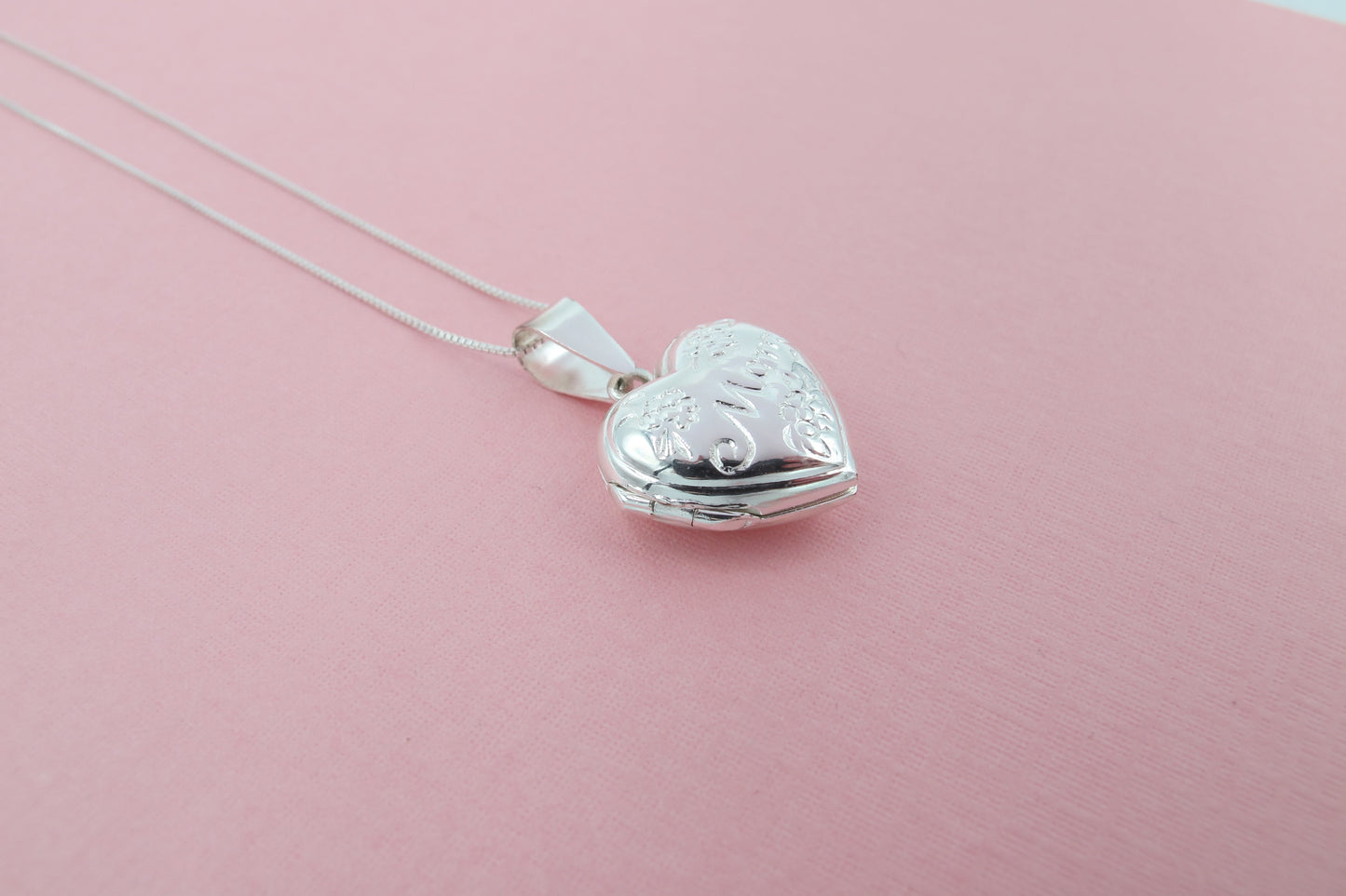 Mirabelle - Médaillon en argent sterling « Je t'aime maman » sur une chaîne en argent sterling